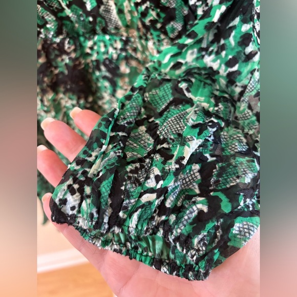 Alice + Olivia Rita Blouson Sleeve Mini Dress in Black and Emerald - Size 4 - Picture 7 of 8